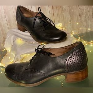 Dansko walking shoes
